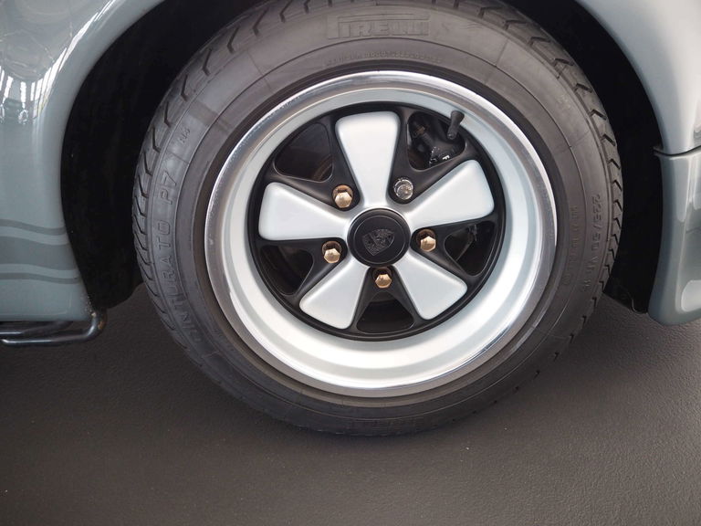 Porsche 911 Backdate