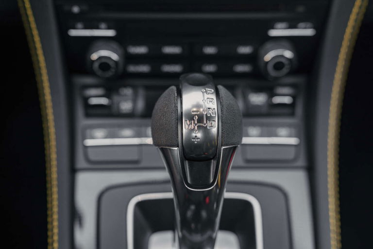 Porsche 718 Cayman GT4