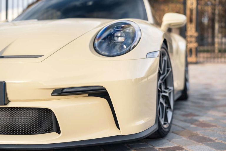 Porsche 992 GT3 Touring