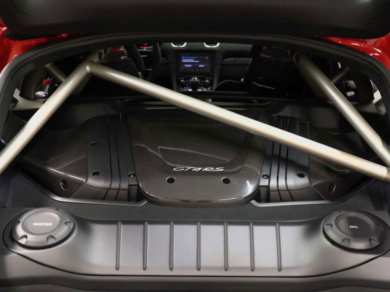 Porsche 718 Cayman GT4 RS