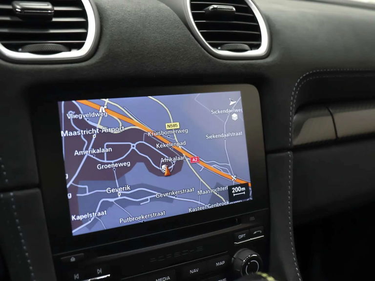 Porsche 718 Cayman GT4 RS