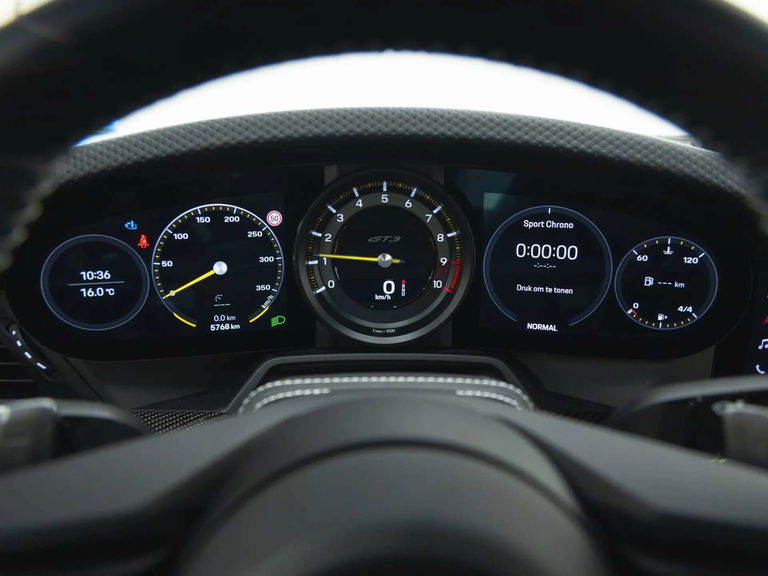 Porsche 992 GT3 Touring