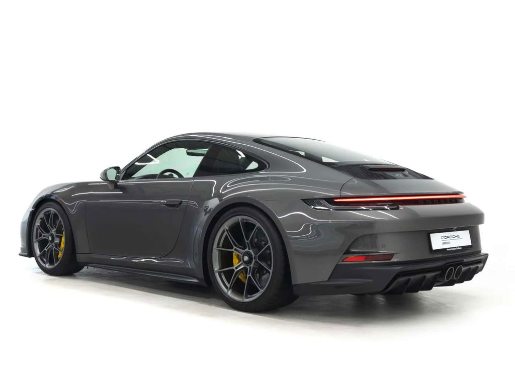 Porsche 992 GT3 Touring