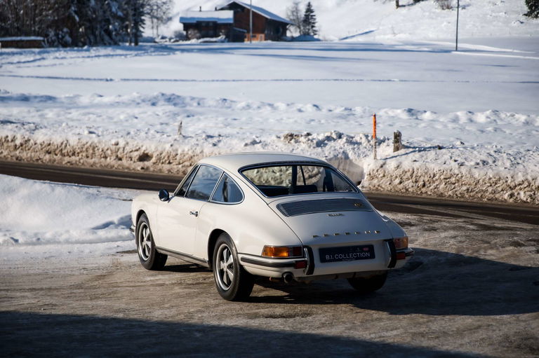 Porsche 911 S (F-Modell)