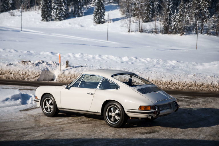 Porsche 911 S (F-Modell)