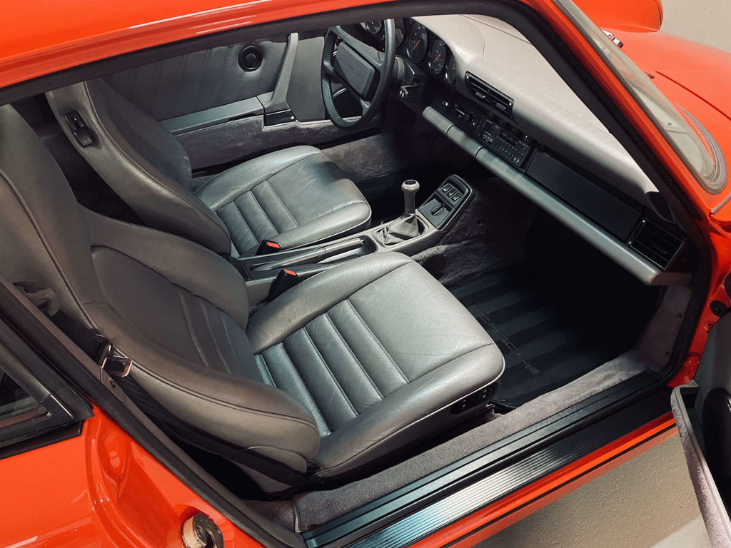 Porsche 964 Carrera 2