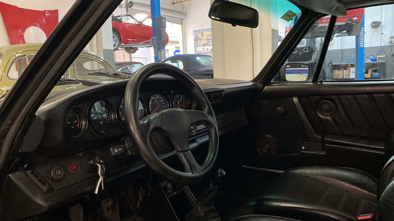 Porsche 911 Carrera 3.2