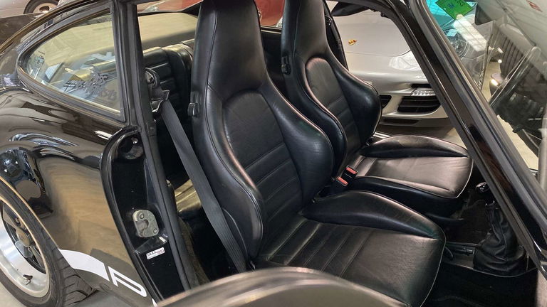 Porsche 911 Carrera 3.2