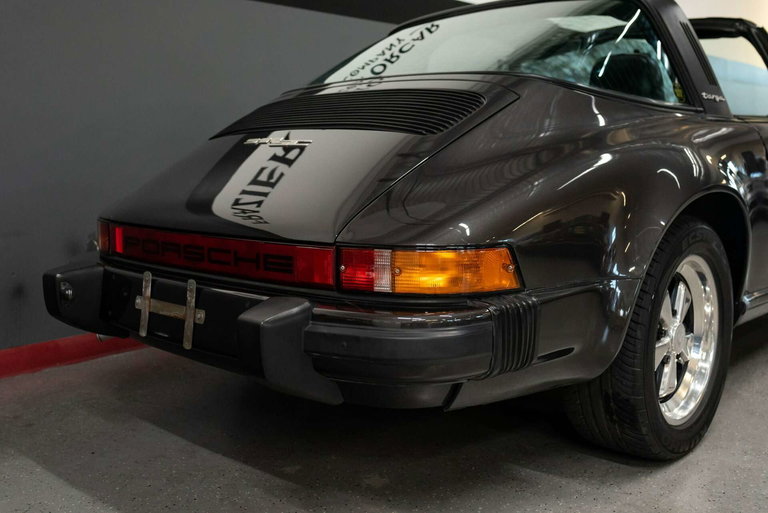 Porsche 911 SC
