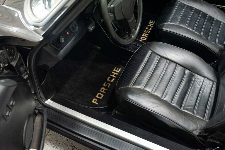 Porsche 911 SC
