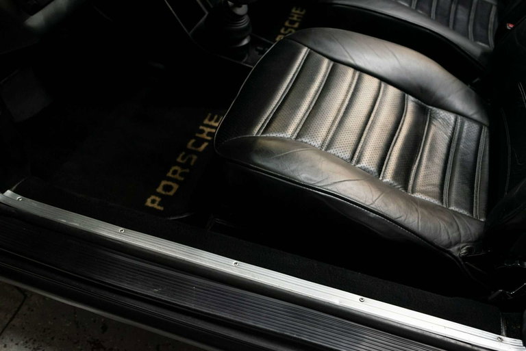 Porsche 911 SC
