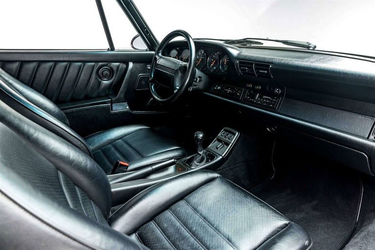 Porsche 964 Carrera 2