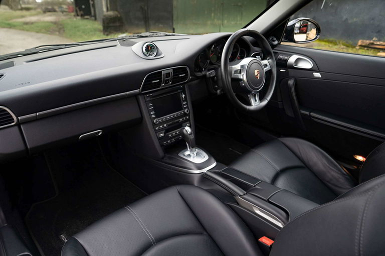 Porsche 997.2 Carrera 4 GTS