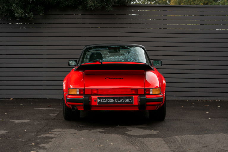 Porsche 911 Carrera 3.2