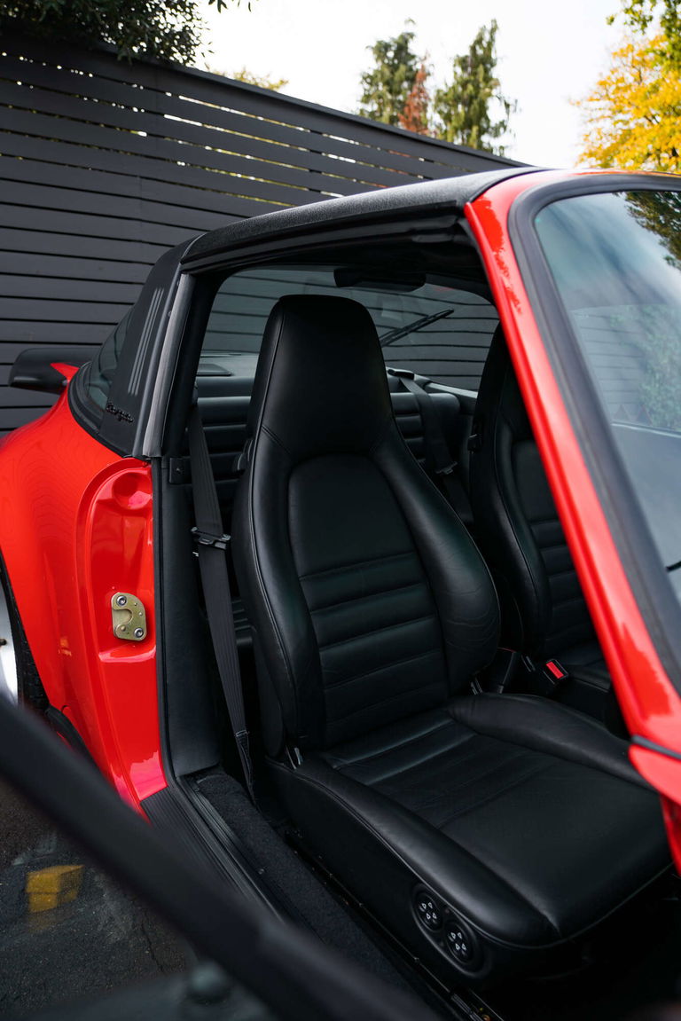 Porsche 911 Carrera 3.2