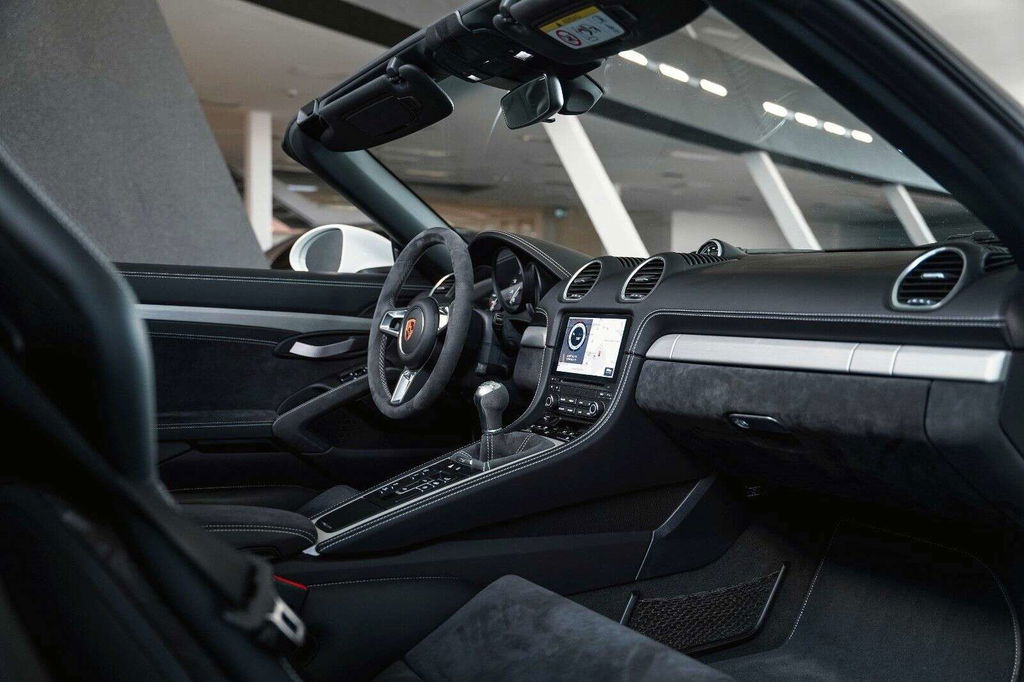 Porsche 718 Spyder