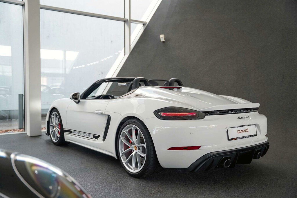 Porsche 718 Spyder