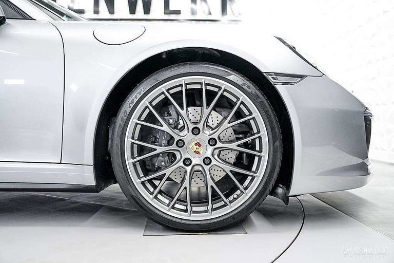 Porsche 991.2 Carrera 4