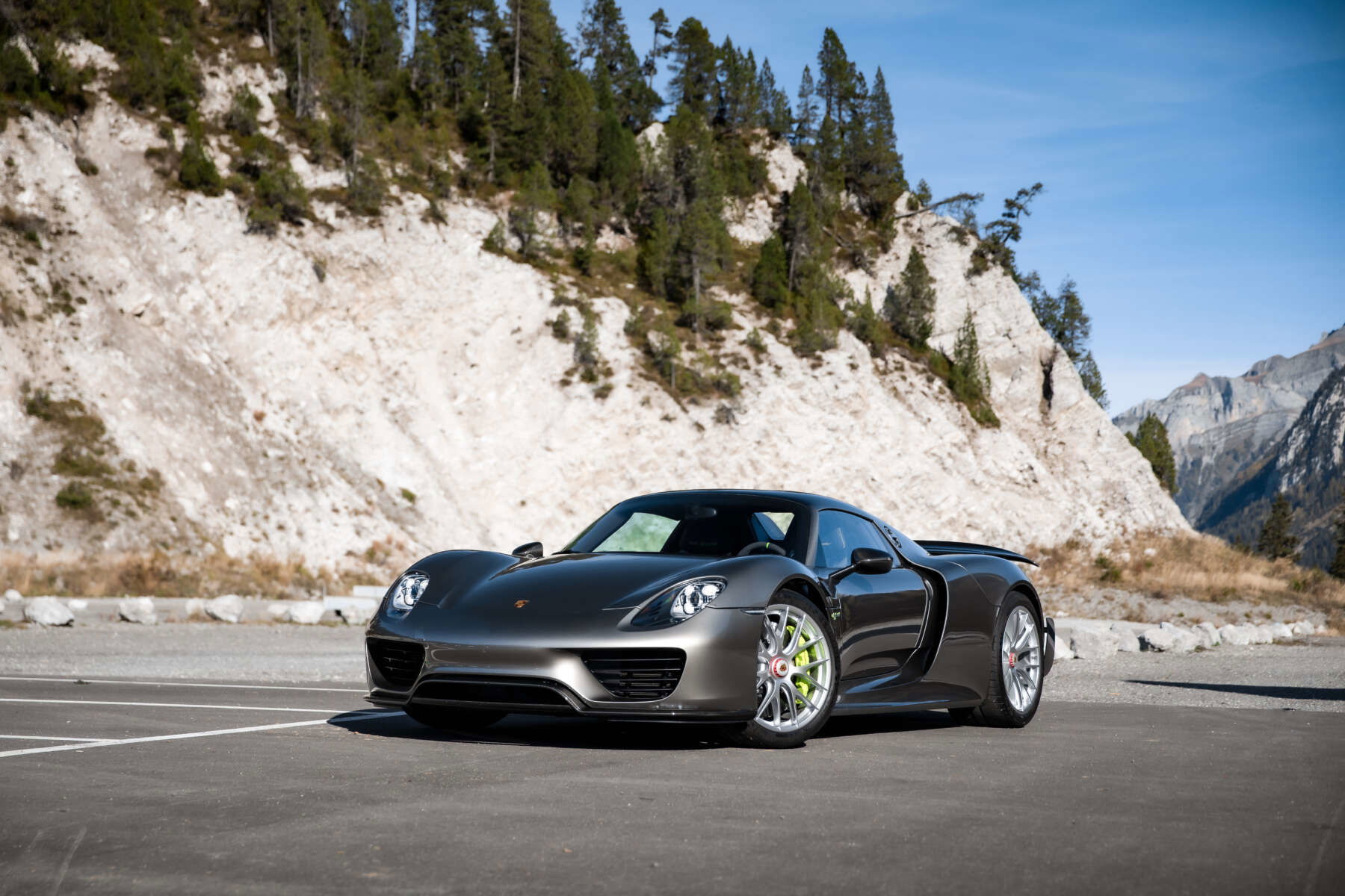 2022 porsche 918 spyder wallpaper