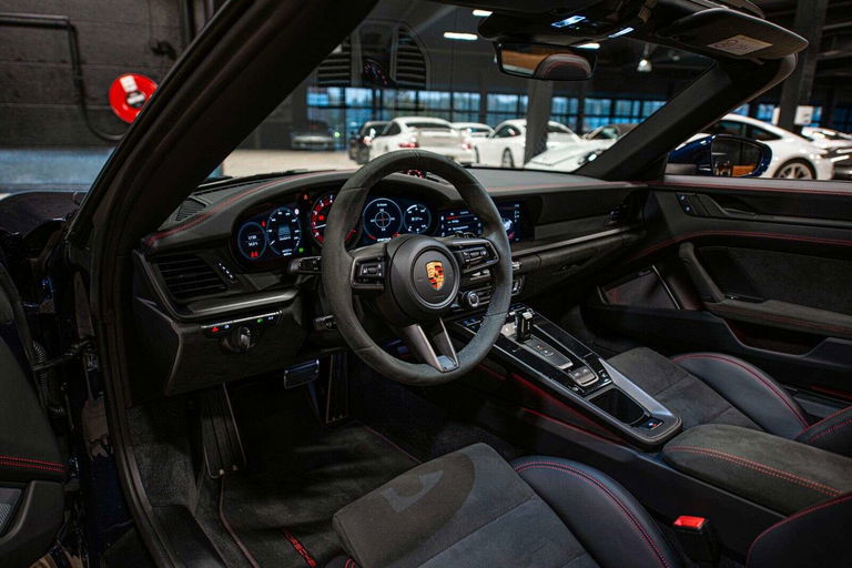 Porsche 992 Targa 4 GTS