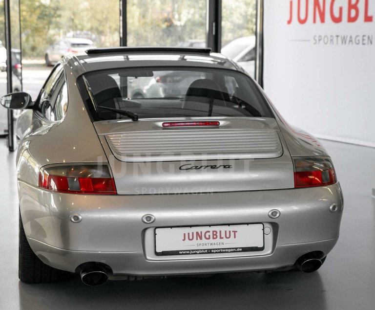 Porsche 996 Carrera