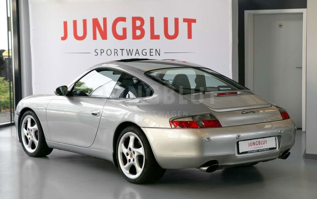 Porsche 996 Carrera