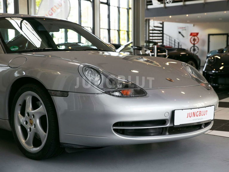 Porsche 996 Carrera