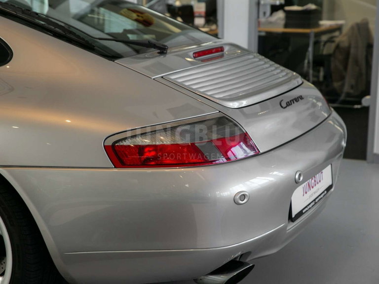 Porsche 996 Carrera