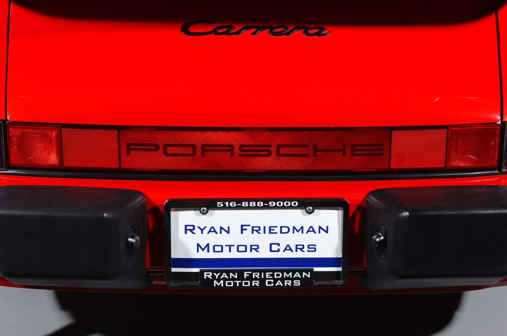 Porsche 911 Carrera 3.2 (US)