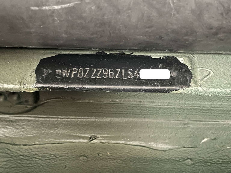 Porsche 964 Carrera 4