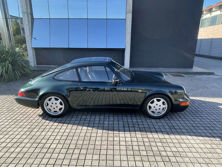 Porsche 964 Carrera 4