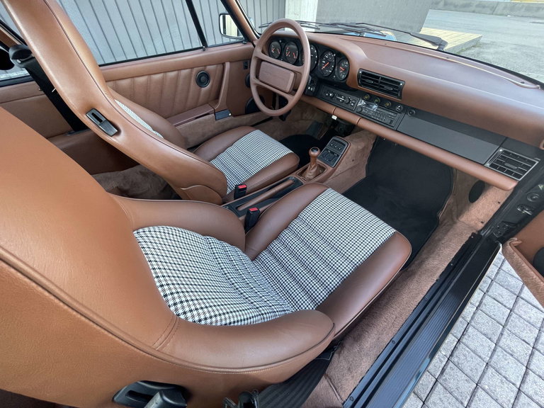 Porsche 964 Carrera 4