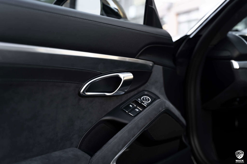 Porsche 981 Cayman GTS