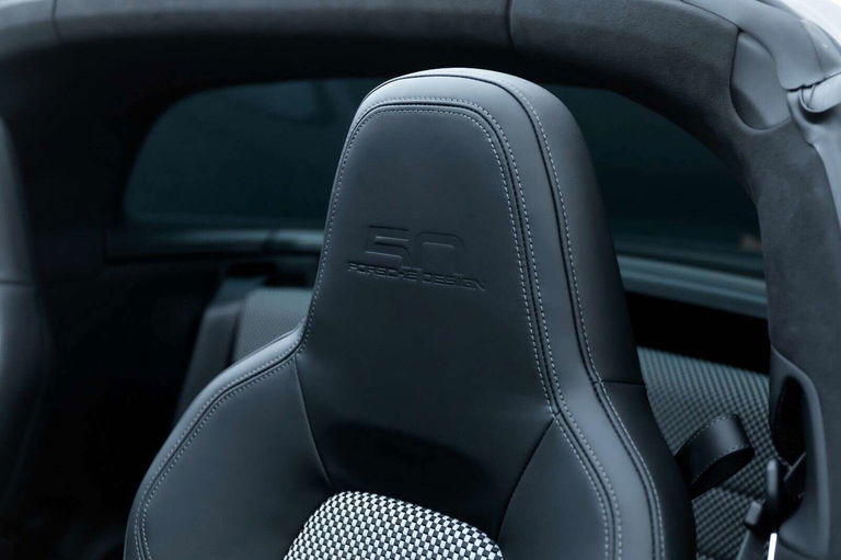 Porsche 992 Edition 50 Jahre Porsche Design