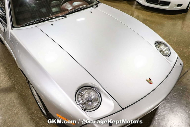 Porsche 928 S