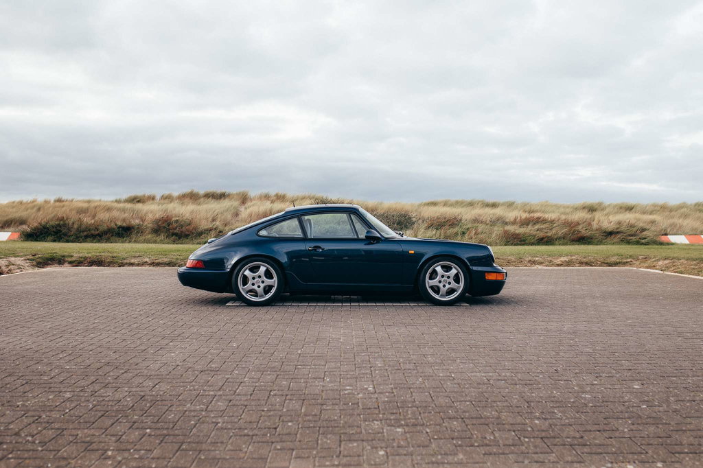 Porsche 964 Carrera 4