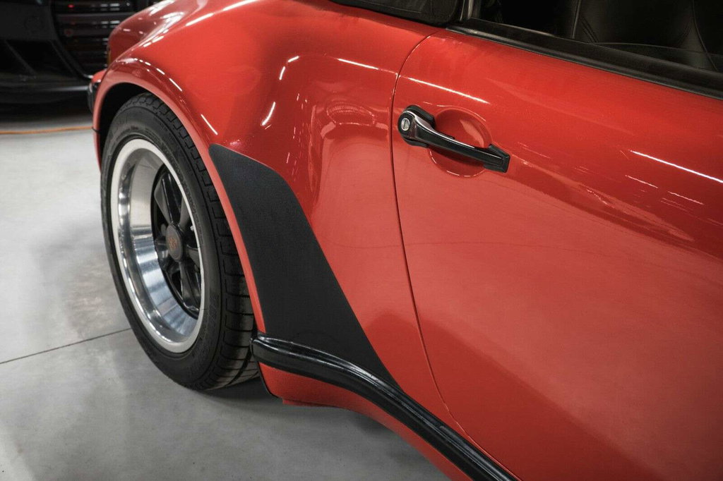 Porsche 911 Carrera 3.2 Speedster