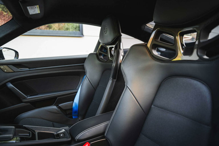 Porsche 992 GT3 Touring