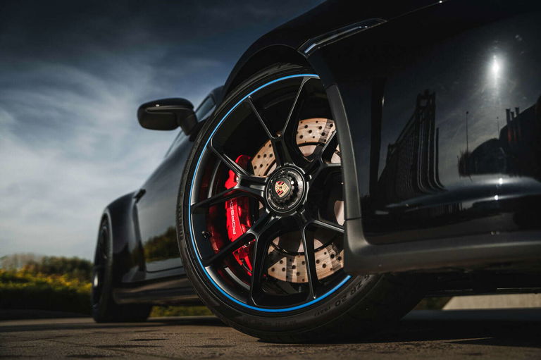 Porsche 992 GT3 Touring