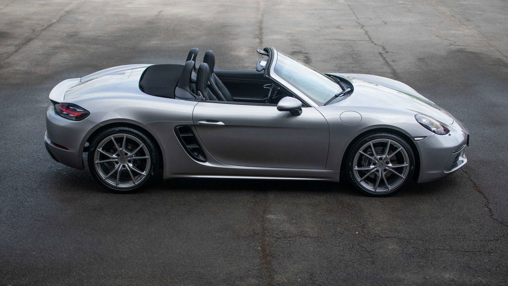 Porsche 718 Boxster
