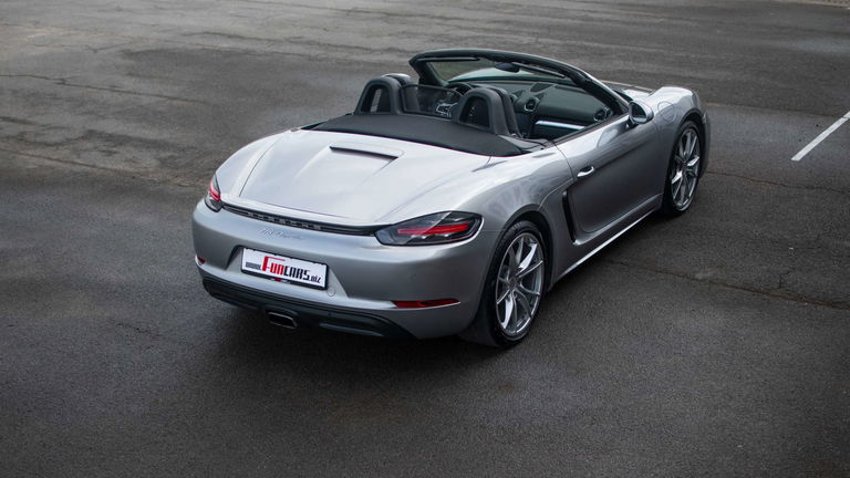 Porsche 718 Boxster
