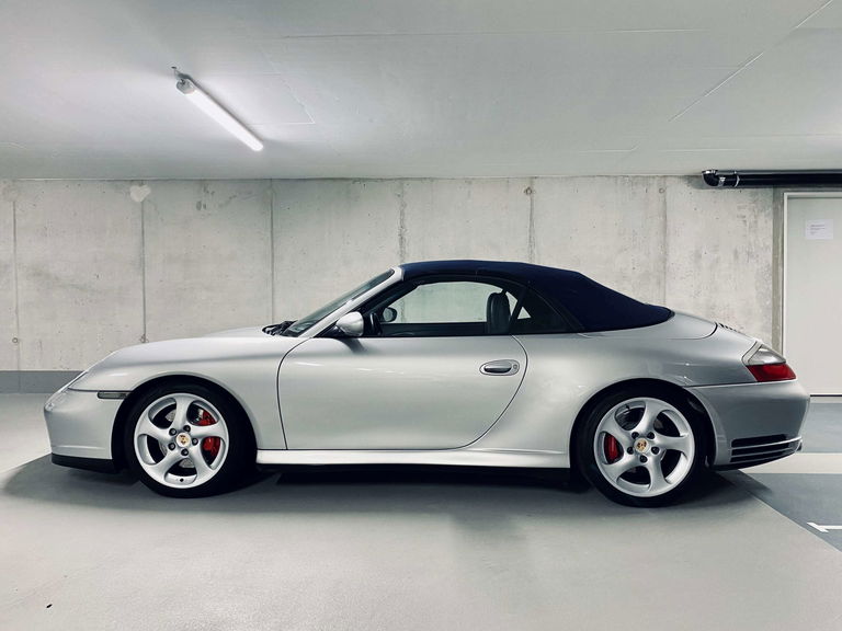 Porsche 996 Carrera 4S