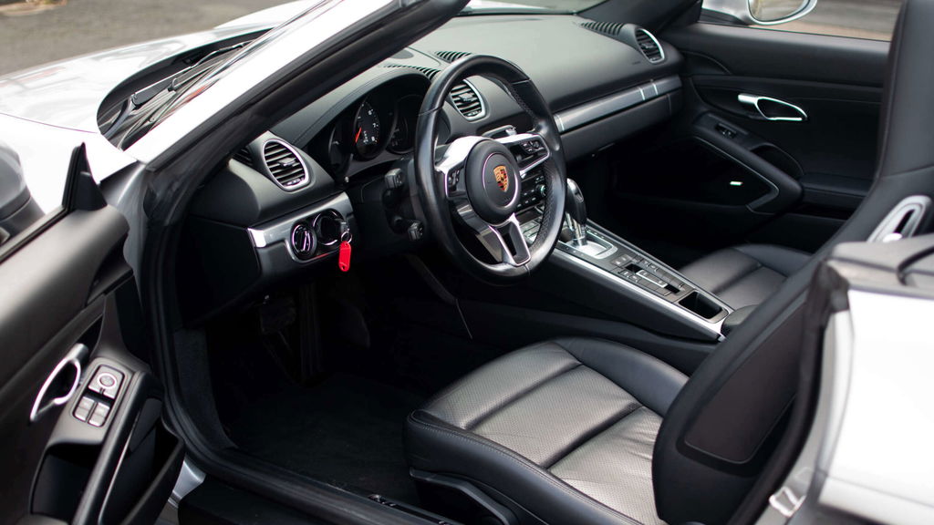 Porsche 718 Boxster
