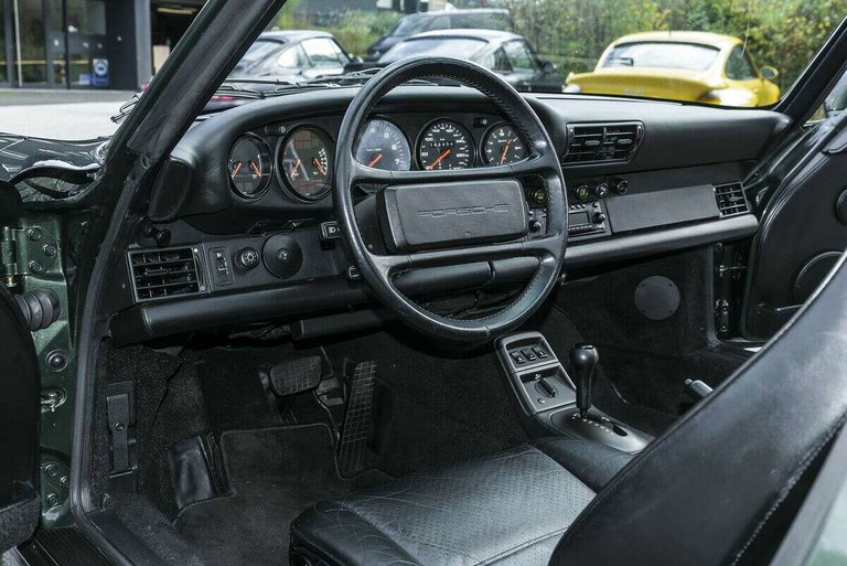 Porsche 964 Carrera 2