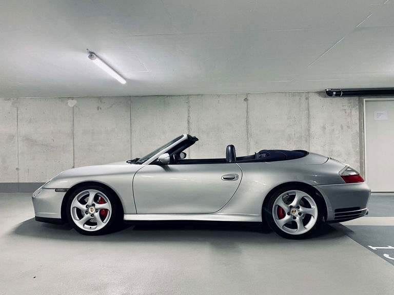 Porsche 996 Carrera 4S