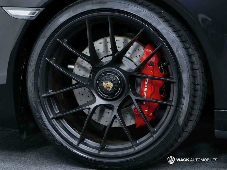 Porsche 991.2 Carrera GTS