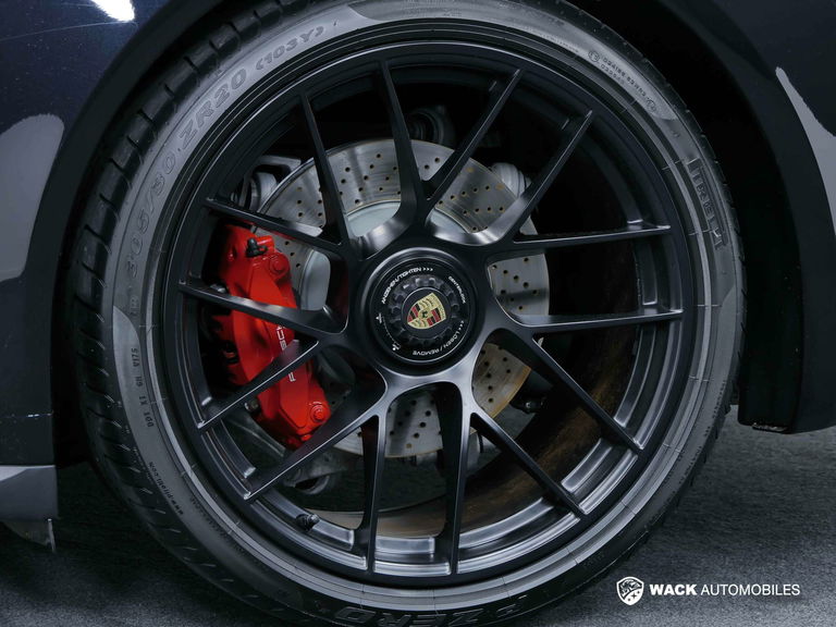 Porsche 991.2 Carrera GTS