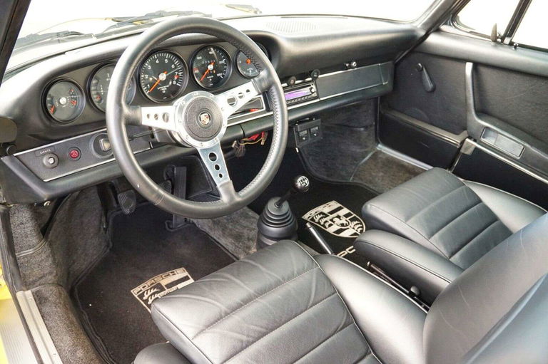 Porsche 911 S (F-Modell)