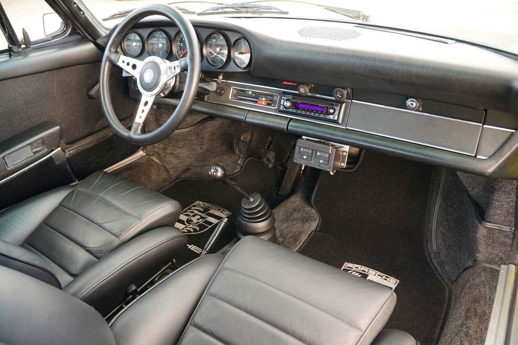 Porsche 911 S (F-Modell)