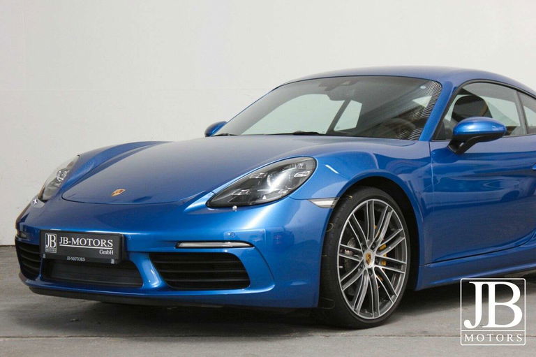 Porsche 718 Cayman